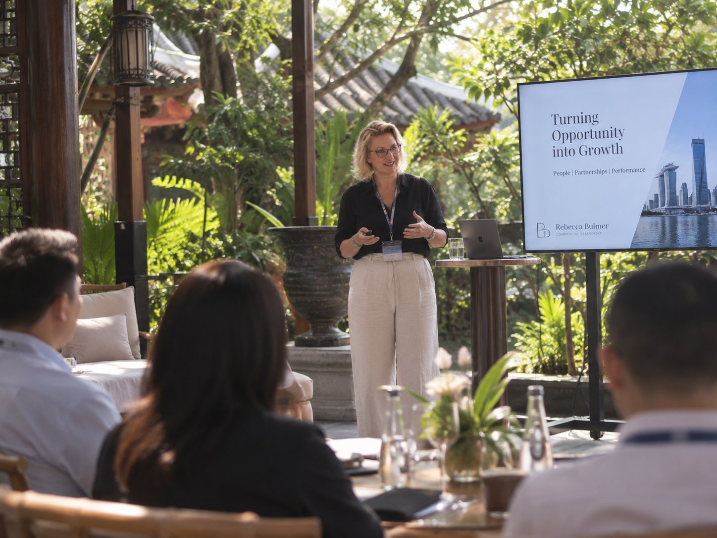 Rebecca Bulmer presenting a commercial strategy workshop in China